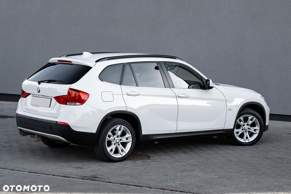 BMW X1 xDrive28i - 14