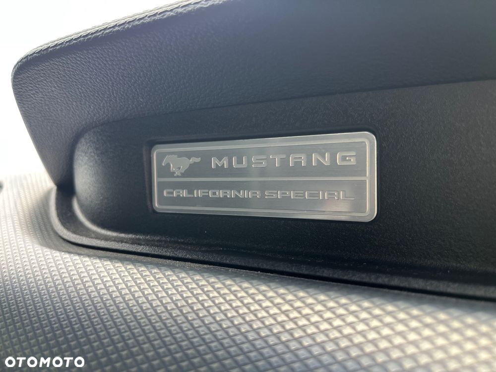 Ford Mustang Fastback 5.0 Ti-VCT V8 GT - 17