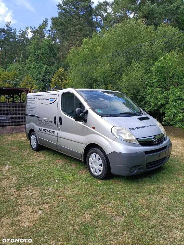 Opel Vivaro - 2