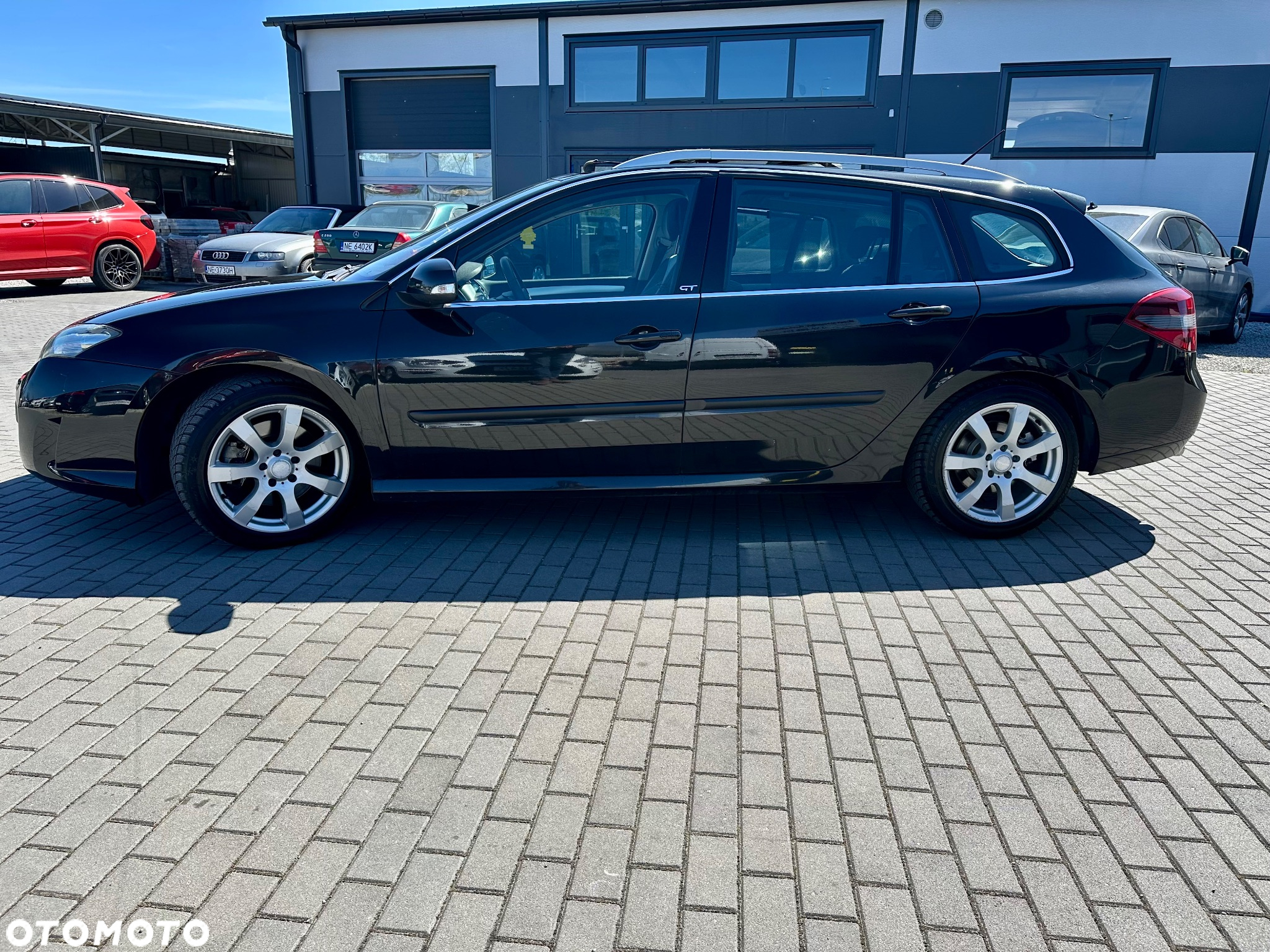Renault Laguna Grandtour 2.0 dCi FAP GT - 4
