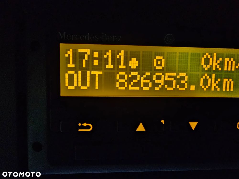 Mercedes-Benz Actros - 4