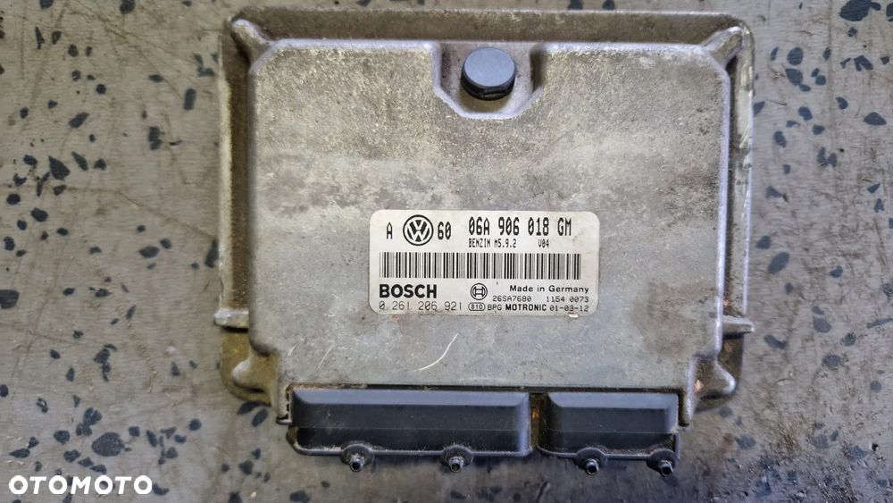 VOLKSWAGEN GOLF IV BORA 2.0 STEROWNIK SILNIKA 06A906018GM - 1
