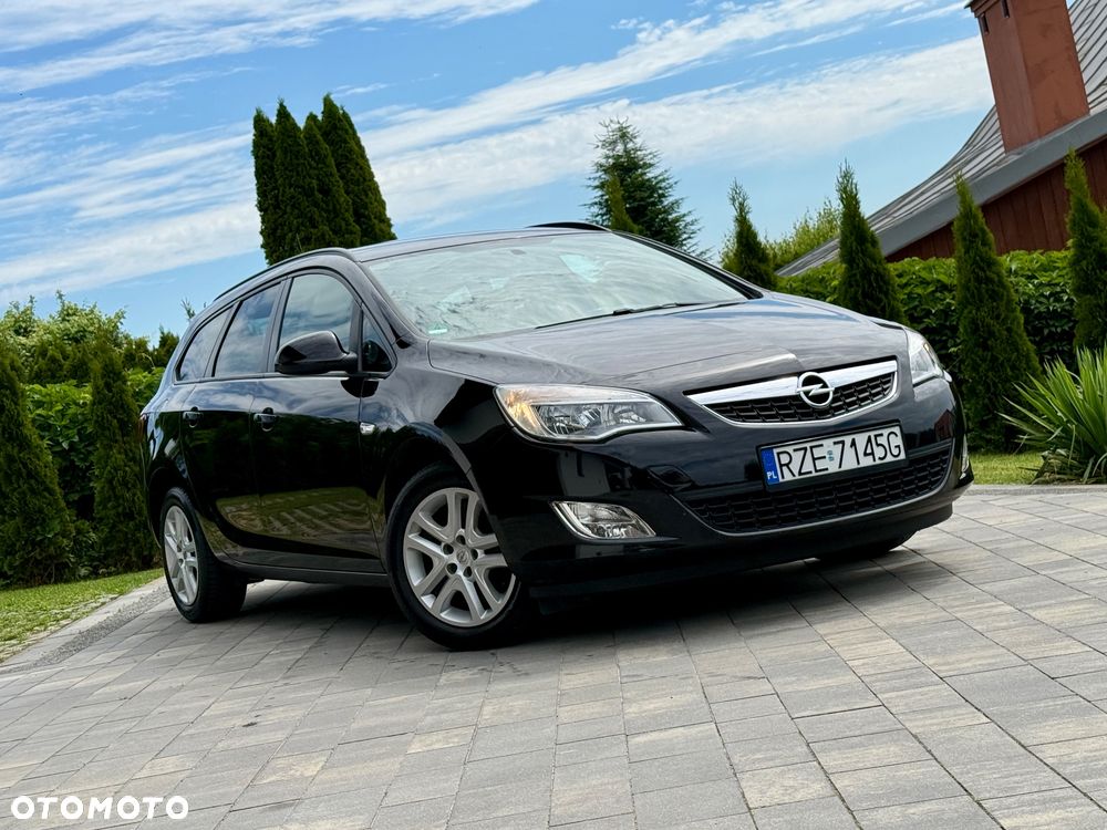 Opel Astra 1.4 Turbo - 1