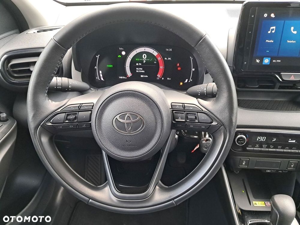 Toyota Yaris Hybrid 1.5 Style - 18