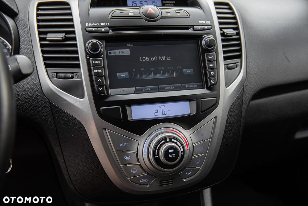 Hyundai ix20 1.6 blue Trend - 19