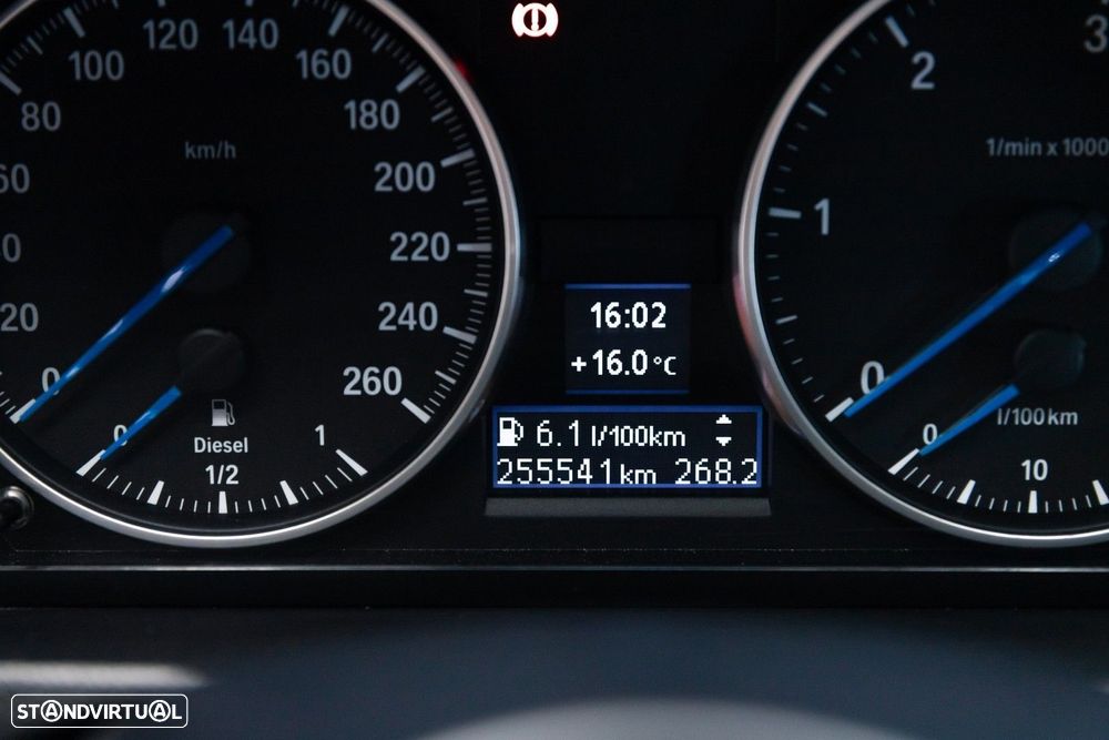 BMW 320 d Coupe - 21