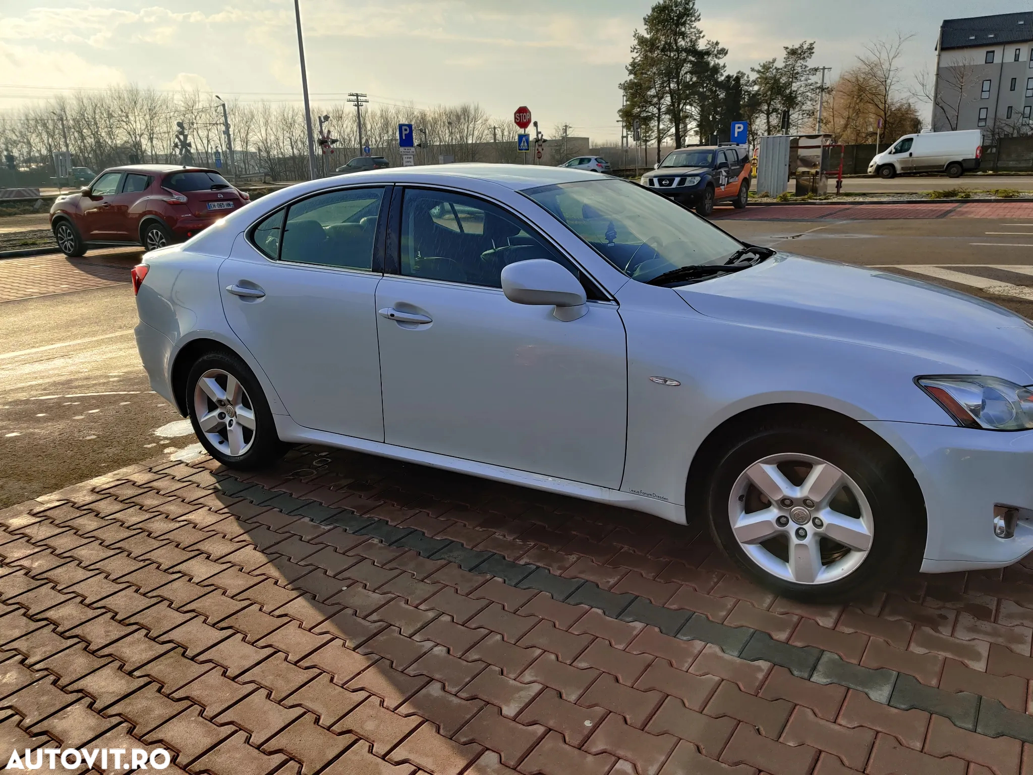 Lexus Seria IS 220d Luxury Line - 4