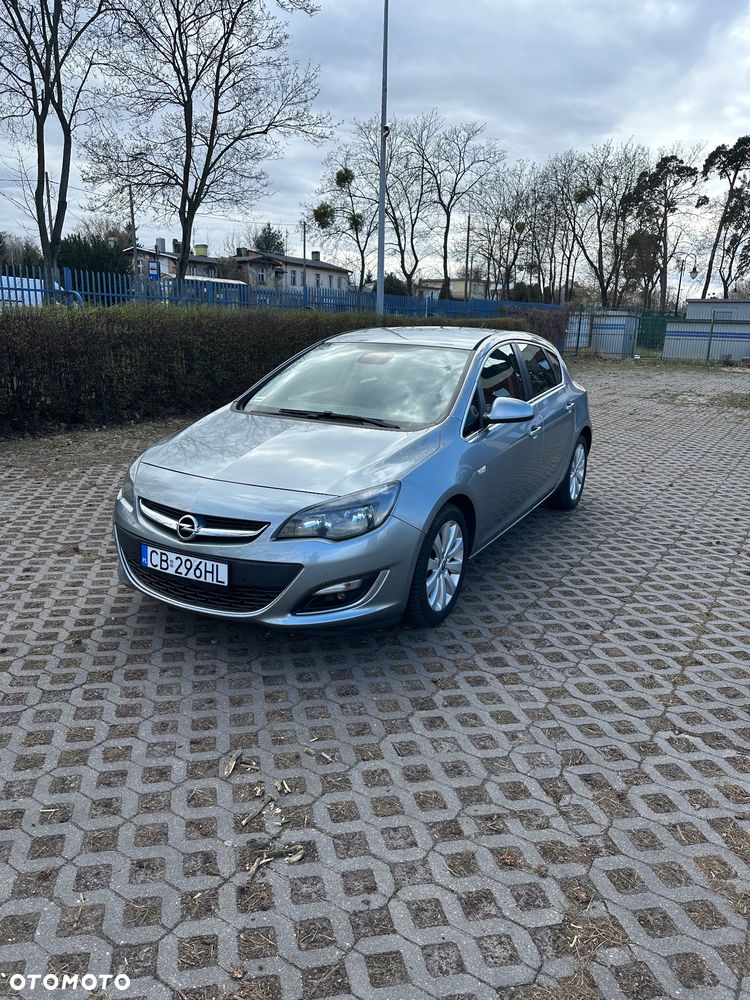 Opel Astra 1.4 T Cosmo - 9