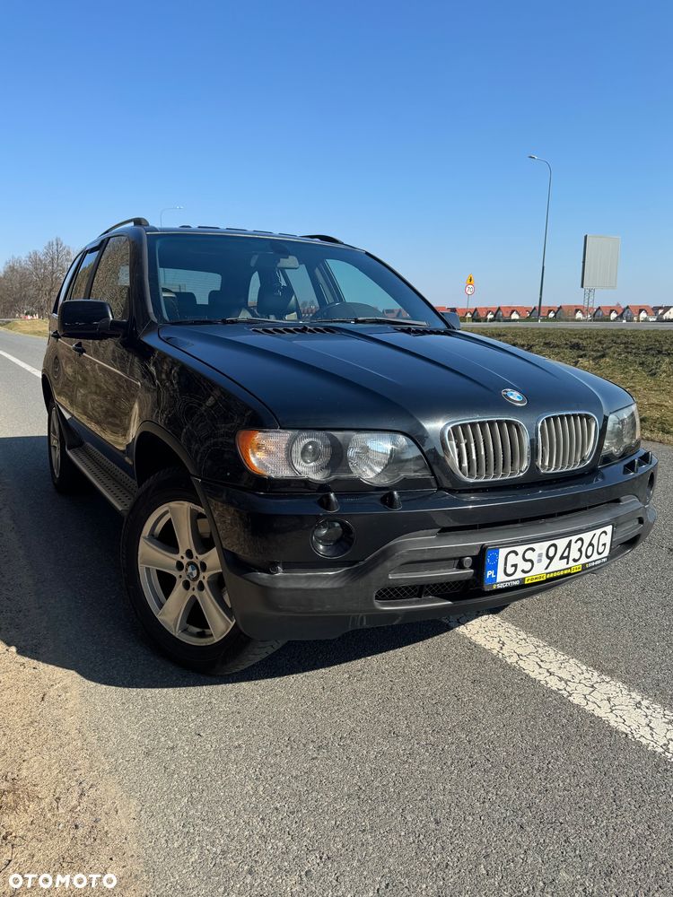 BMW X5 4.4i - 10