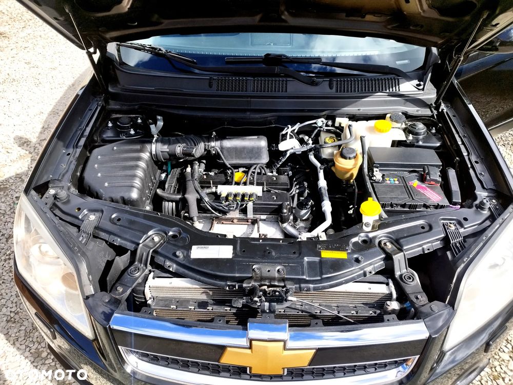 Chevrolet Captiva 2.4 LS 5os - 26