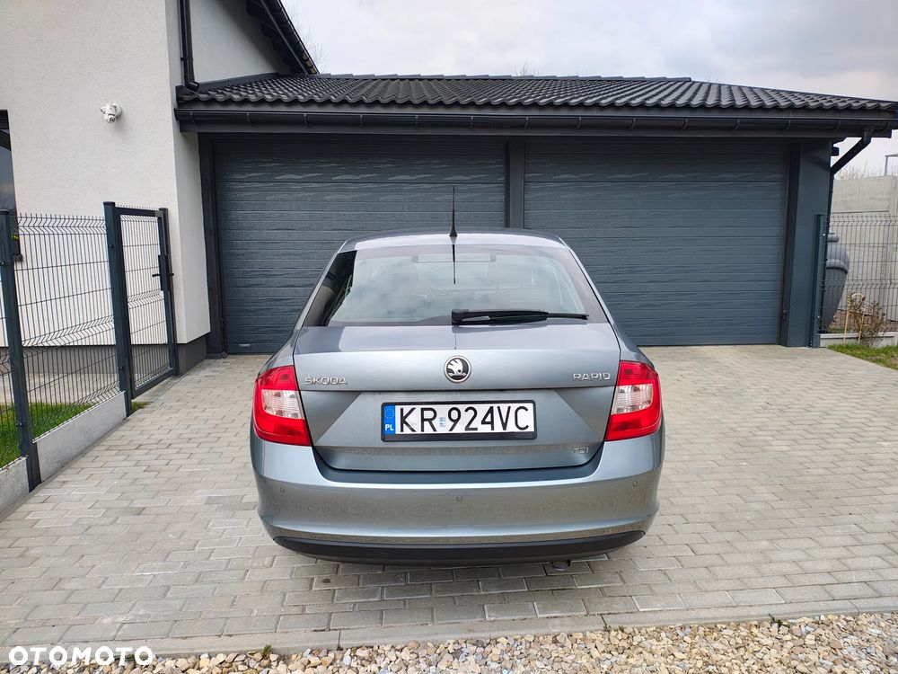 Skoda RAPID 1.2 TSI Ambition - 5