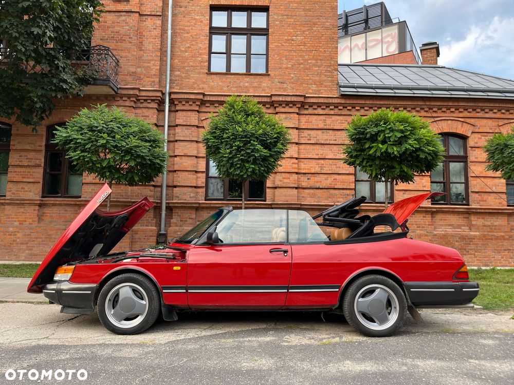 Saab 900 - 1