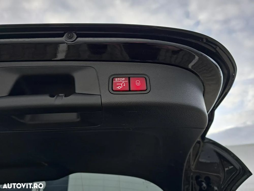 Mercedes-Benz GLA 200 d 4MATIC Aut. - 16