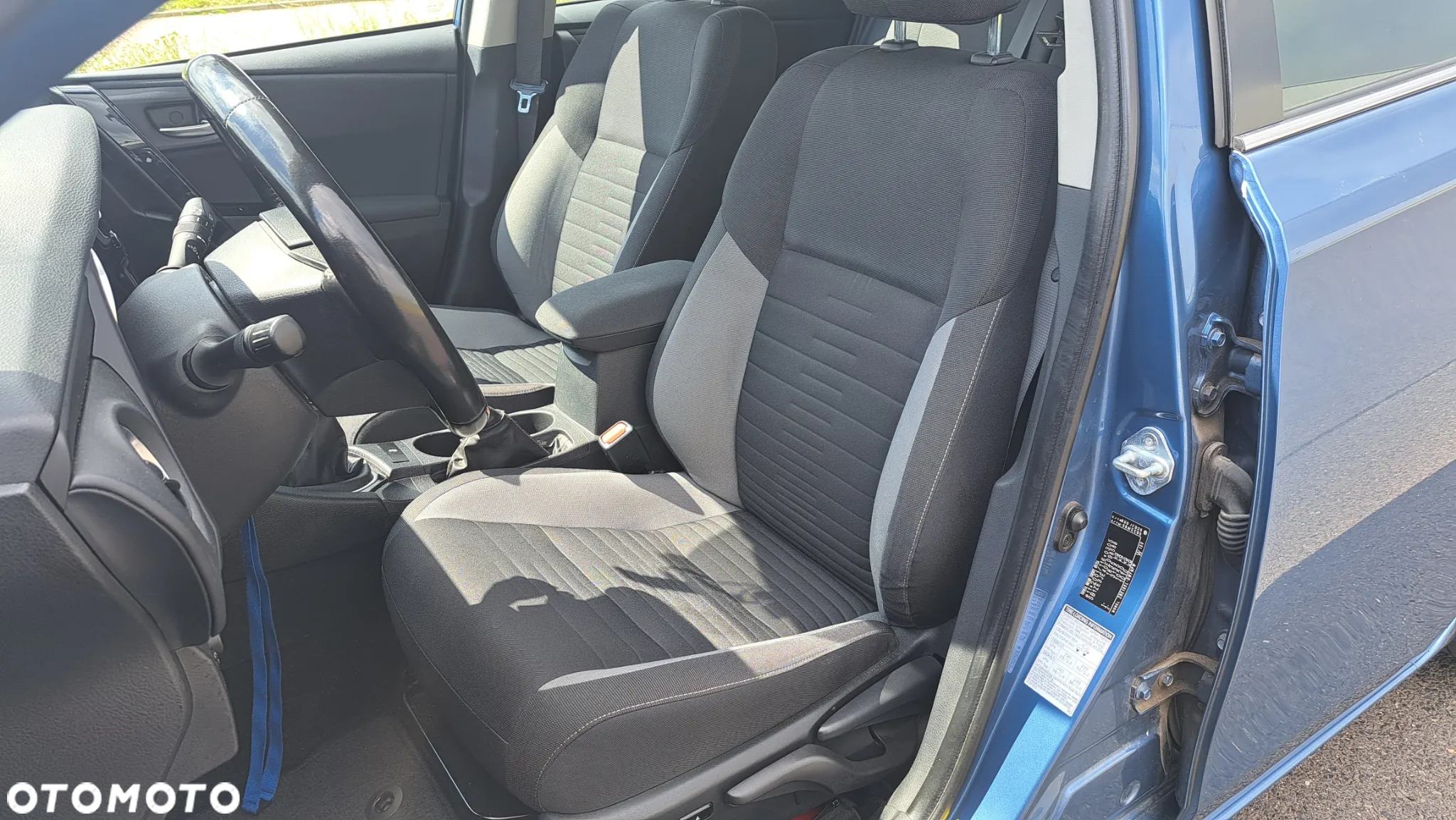 Toyota Auris 1.6 Comfort - 19
