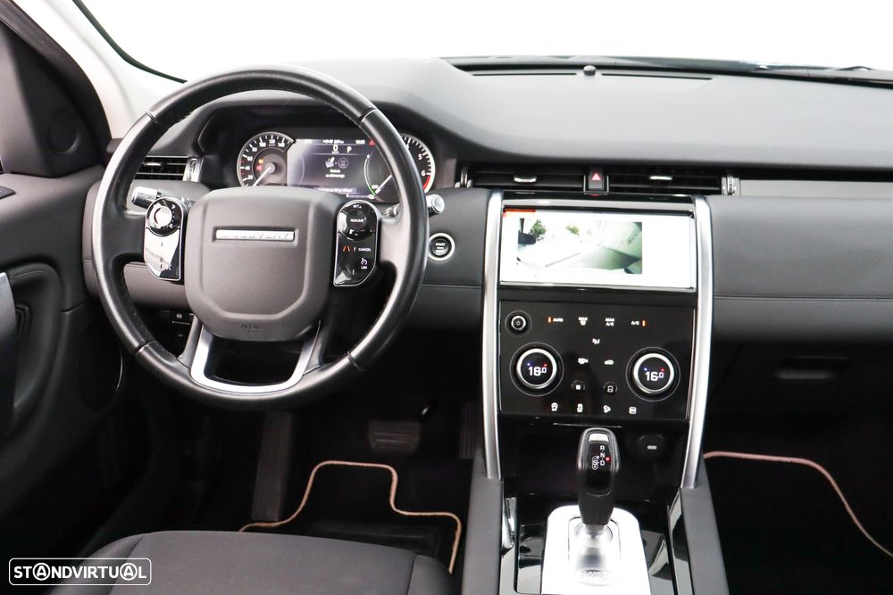Land Rover Discovery Sport P300e Dynamic SE - 17