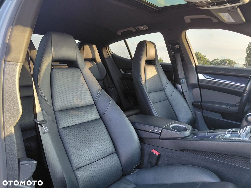 Porsche Panamera PDK Edition - 10