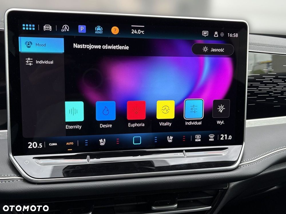 Volkswagen Passat - 26