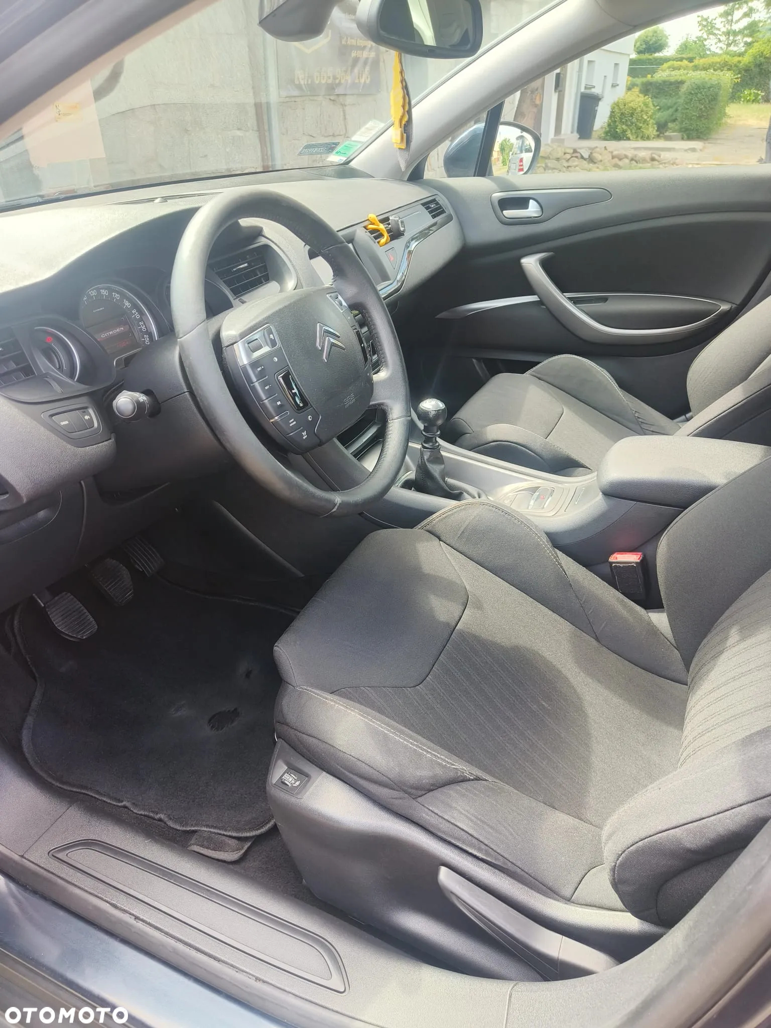 Citroën C5 2.0 HDi Confort - 18