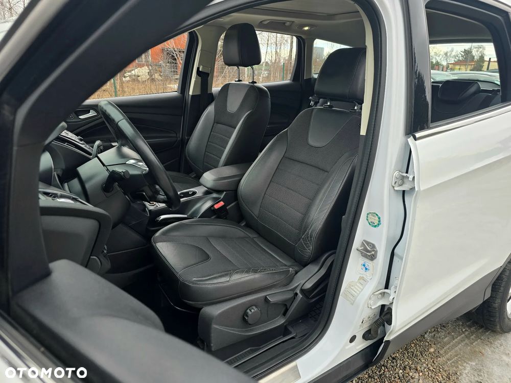 Ford Kuga 1.6 EcoBoost 4WD Titanium Plus - 10