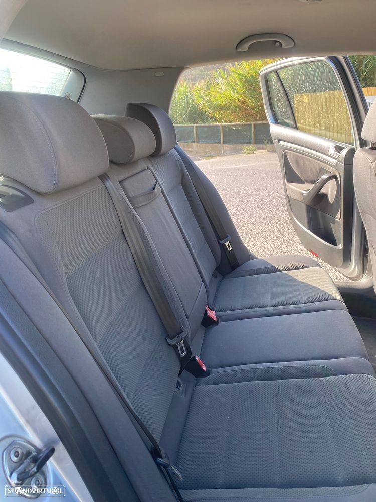 VW Golf 1.9 TDi Highline Aut. - 7