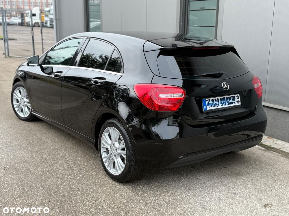 Mercedes-Benz Klasa A 180 7G-DCT AMG Line - 9