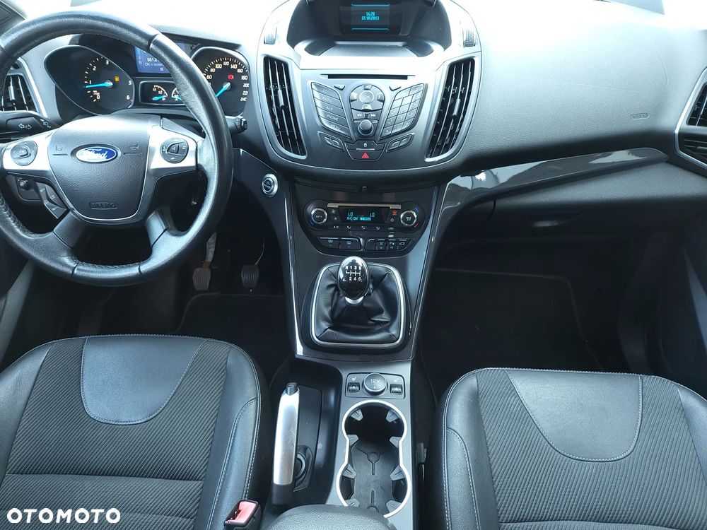 Ford Kuga 2.0 TDCi 4WD Titanium - 5
