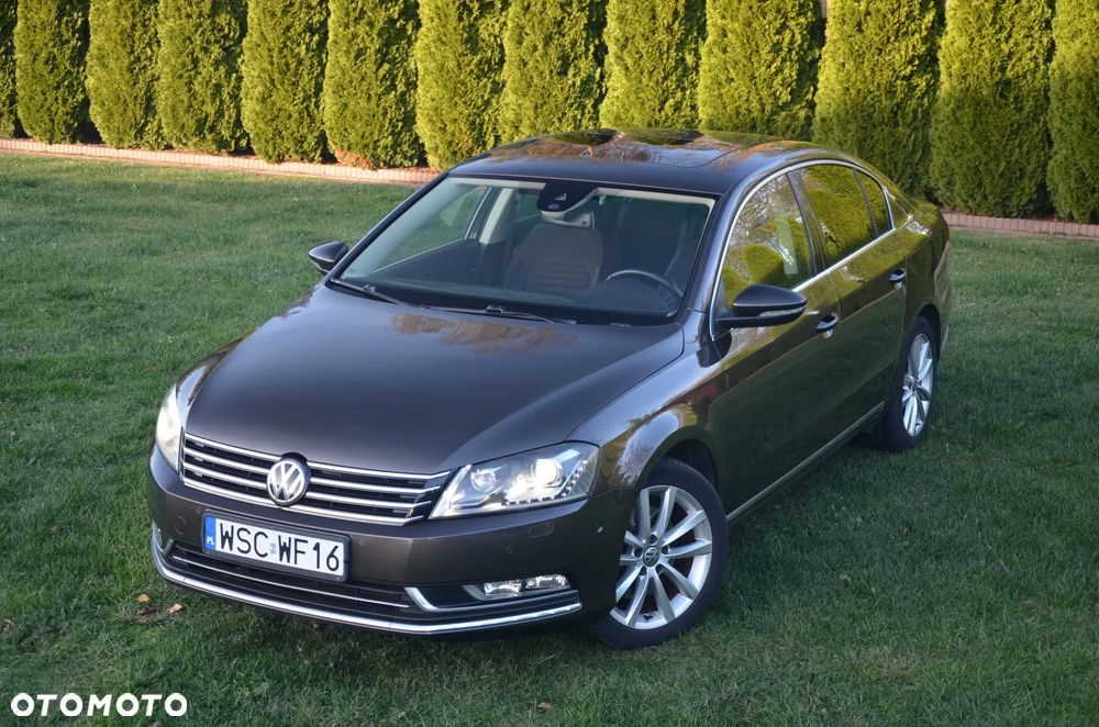 Volkswagen Passat 1.8 TSI Highline DSG - 2