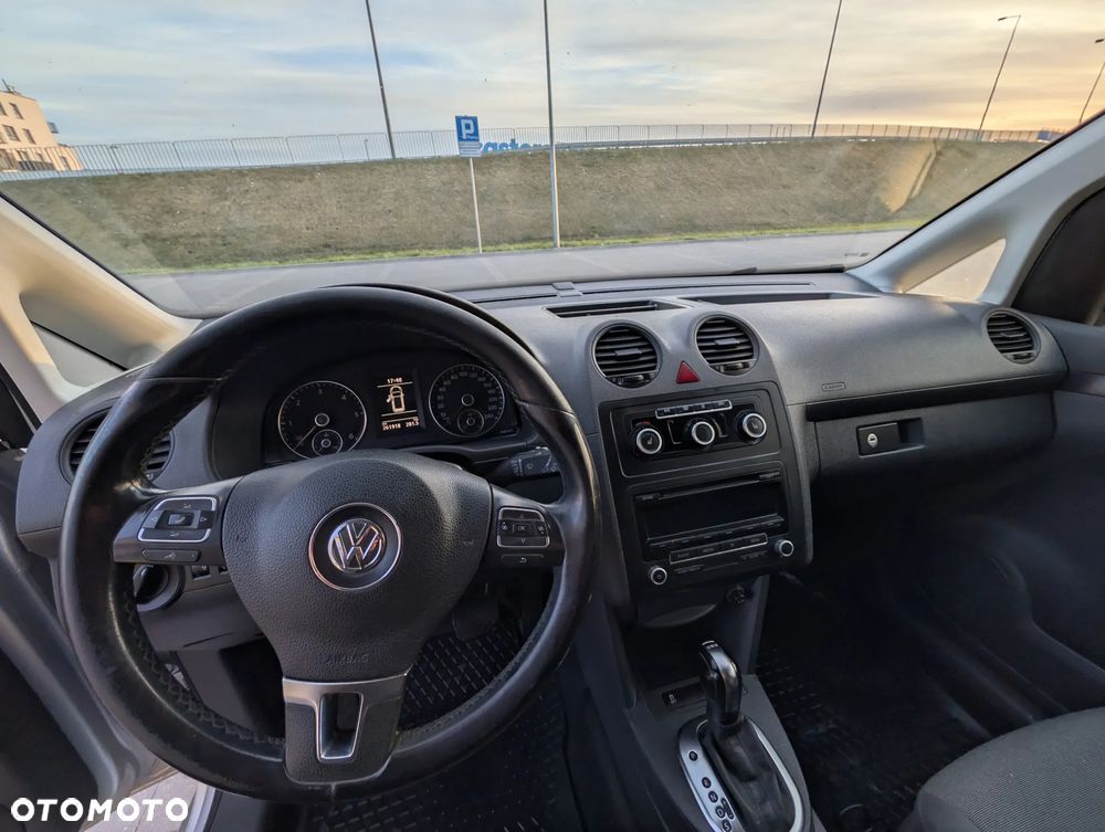 Volkswagen CADDY - 8