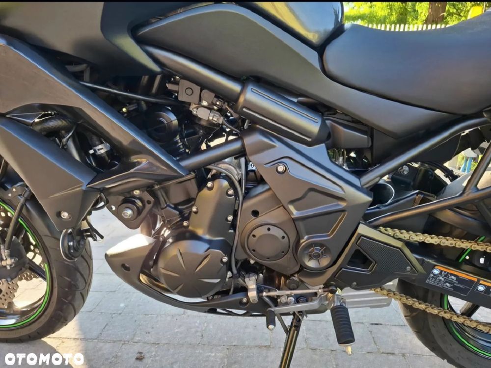 Kawasaki Versys 650 - 24