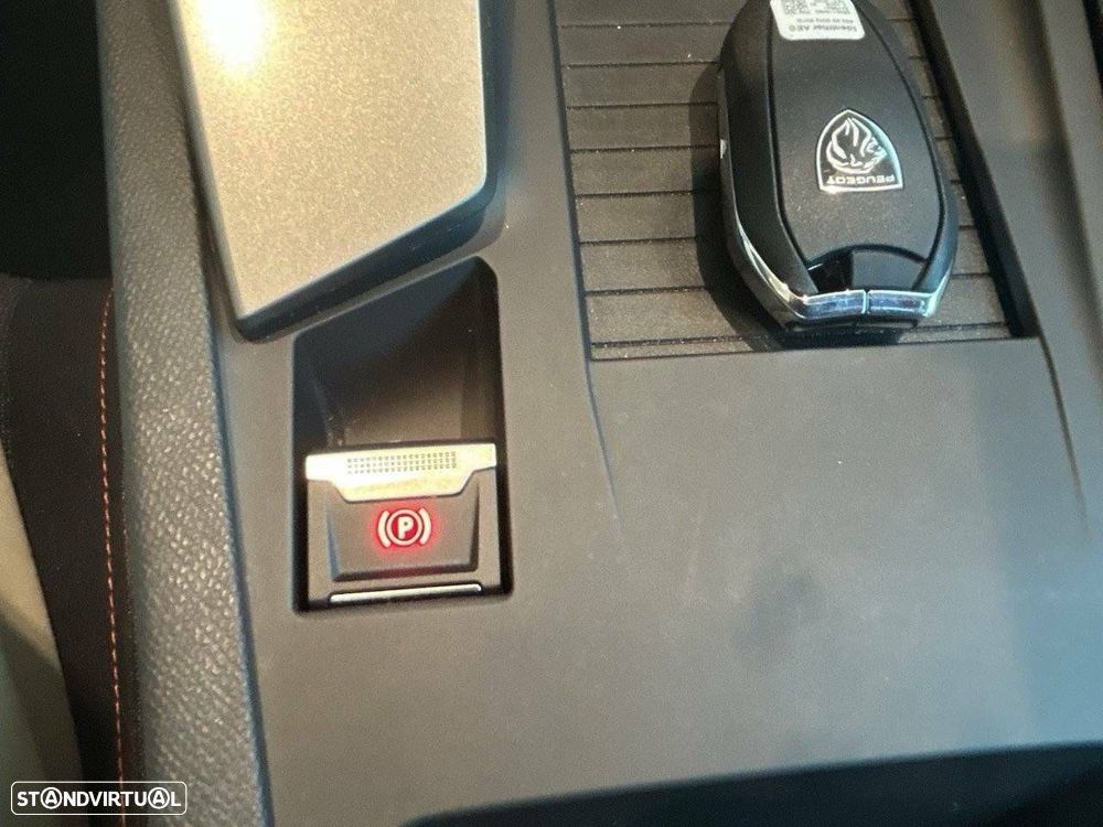 Peugeot 308 1.2 Hybrid Style e-DCS6 - 22