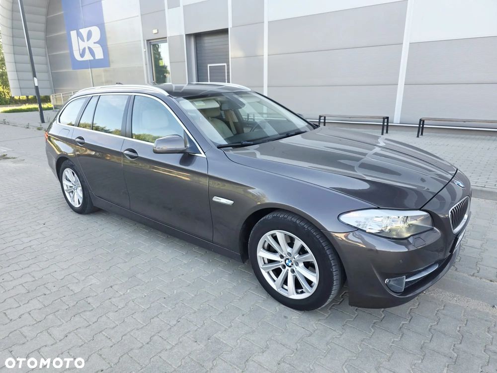 BMW Seria 5 - 8
