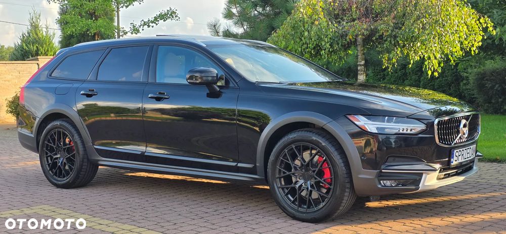 Volvo V90 Cross Country T6 AWD Pro - 17
