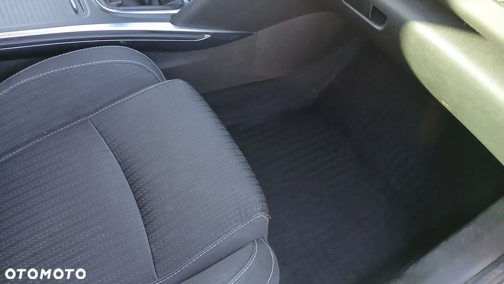 Renault Megane 1.3 TCe FAP Winter Edition - 18