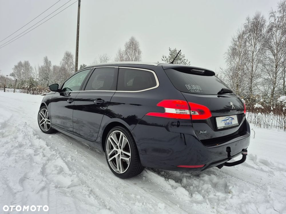 Peugeot 308 155 THP Premium - 29