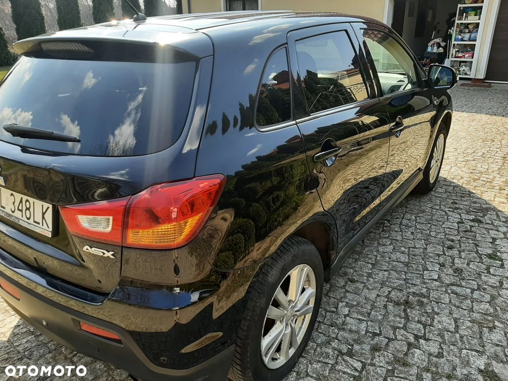Mitsubishi ASX 1.6 Inform - 10