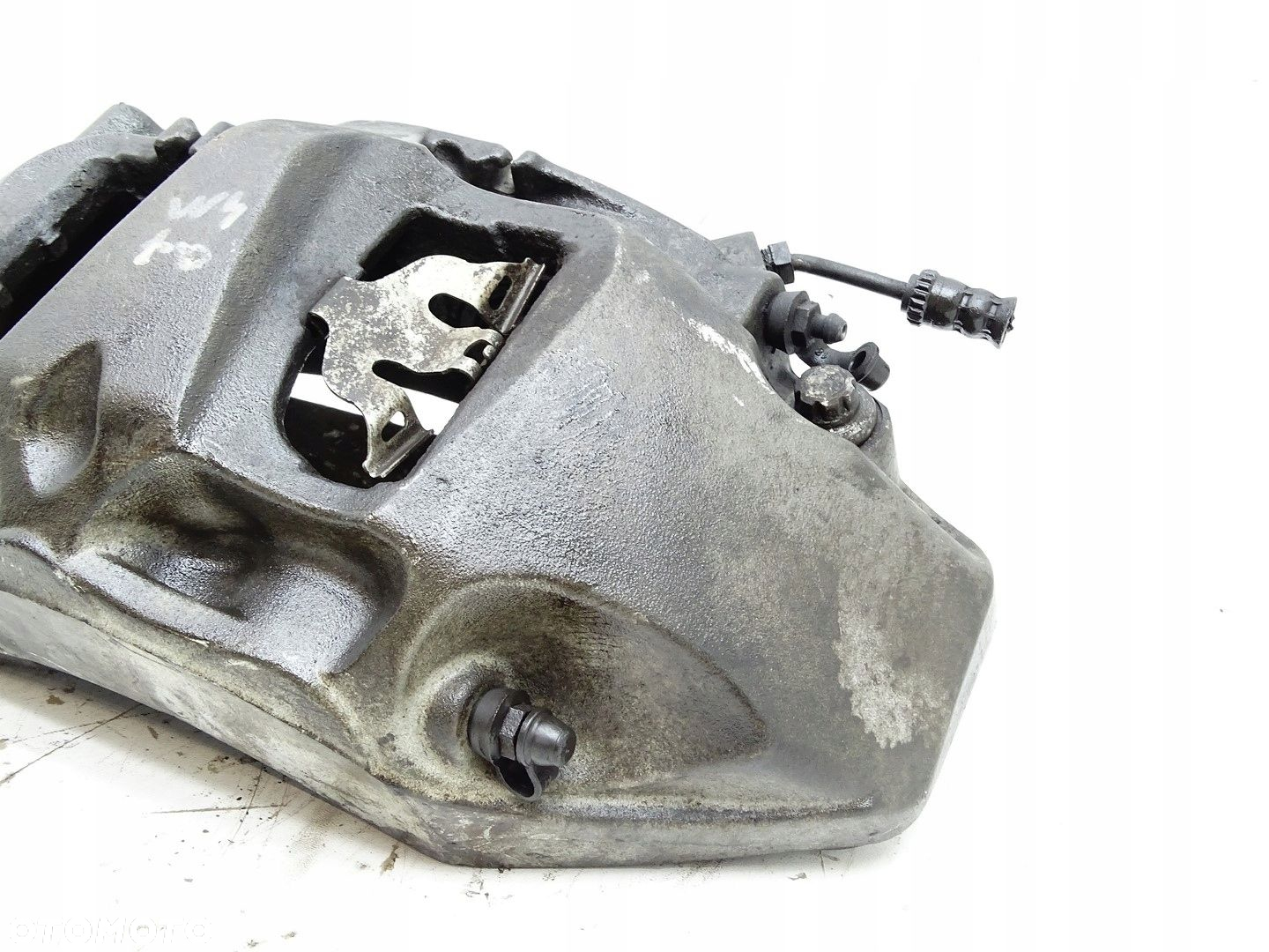 ZACISK HAMULCOWY PRAWY PRZÓD PRZEDNI AUDI Q7 4M 3.0 TDI 6 TŁOK BREMBO - 3