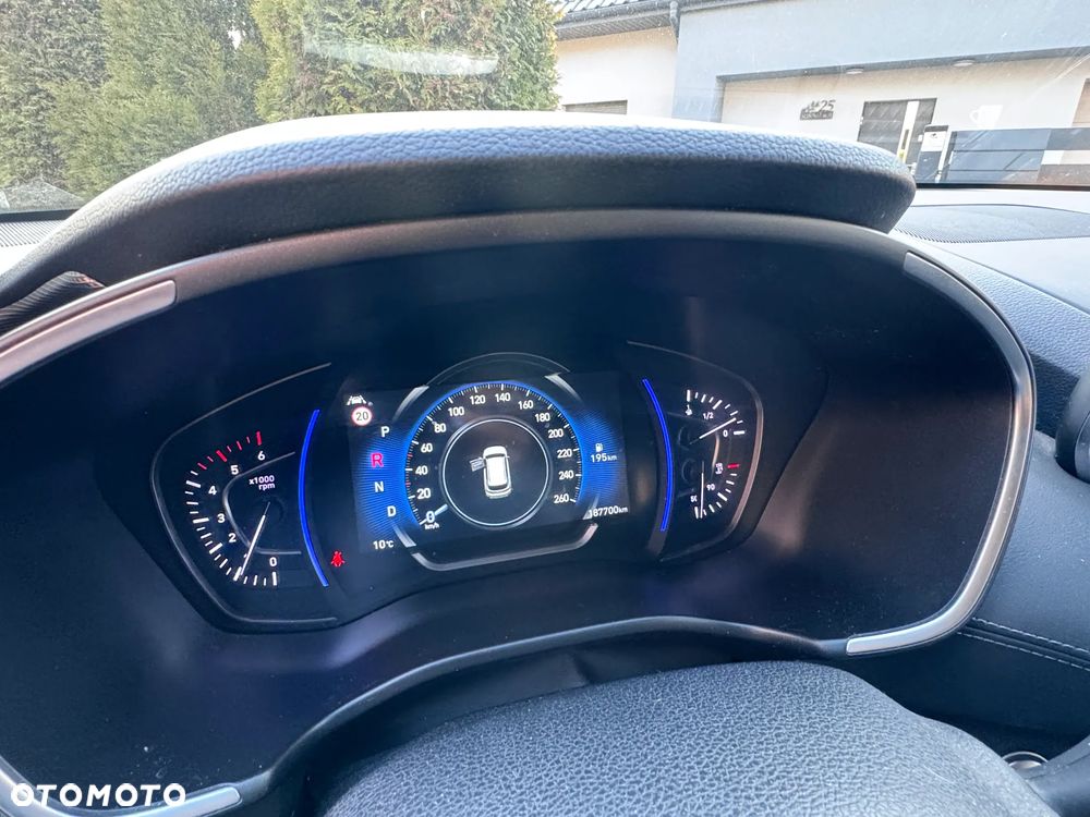 Hyundai Santa Fe 2.0 CRDi Platinum 4WD 7os - 10