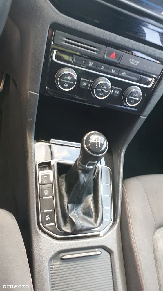 Volkswagen Golf Sportsvan 1.6 TDI (BlueMotion Technology) Sound - 13