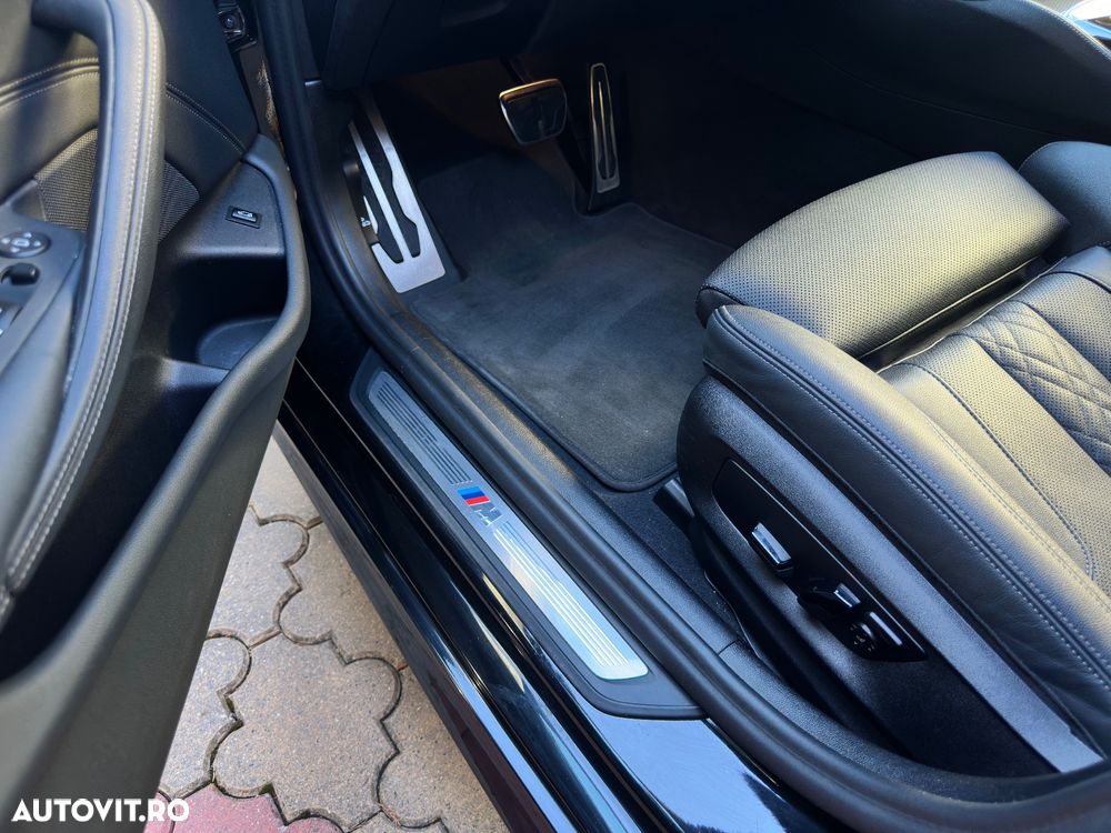 BMW Seria 5 530i Aut. M Sport Edition - 28