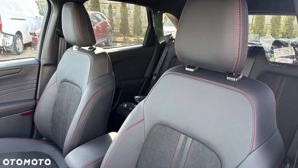 Ford Kuga 2.5 FHEV FWD ST-Line X - 9