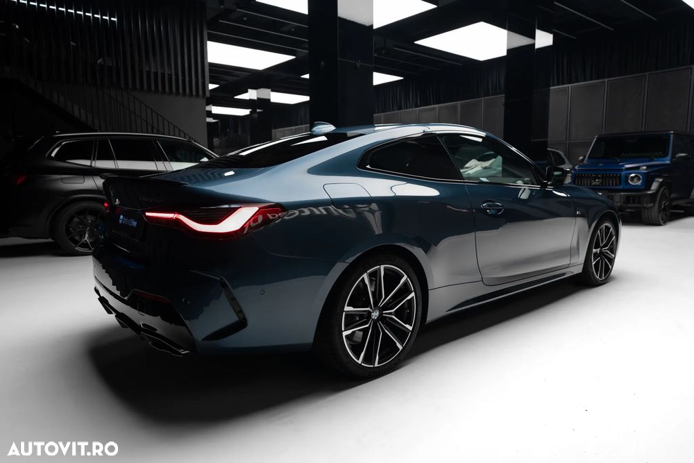 BMW M4 M440i xDrive - 15