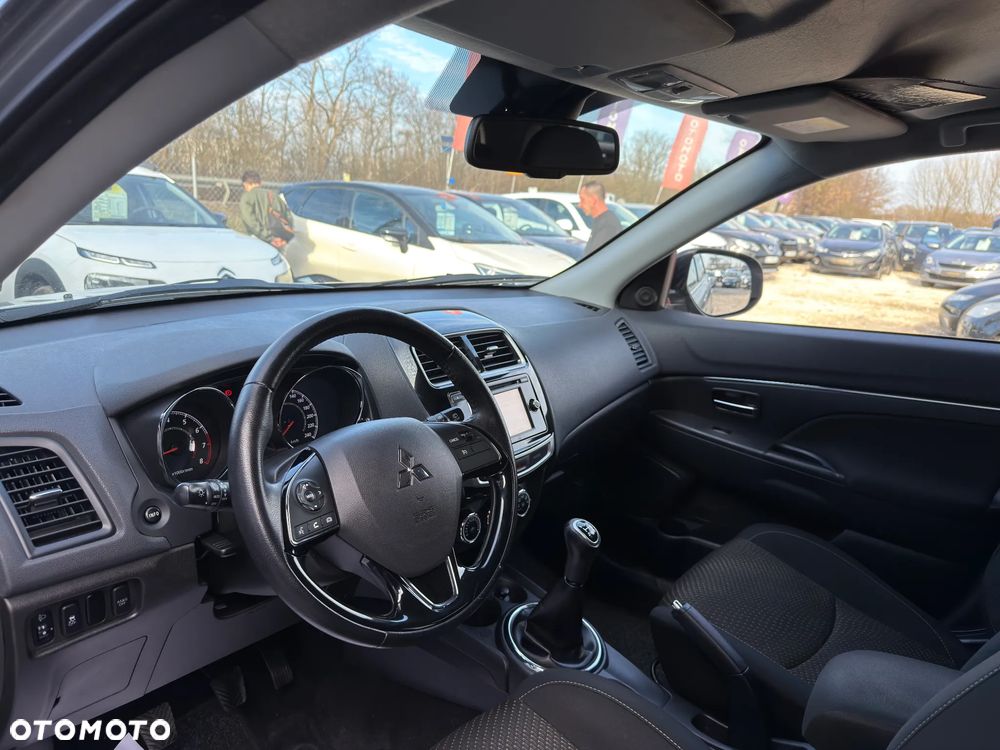 Mitsubishi ASX - 23