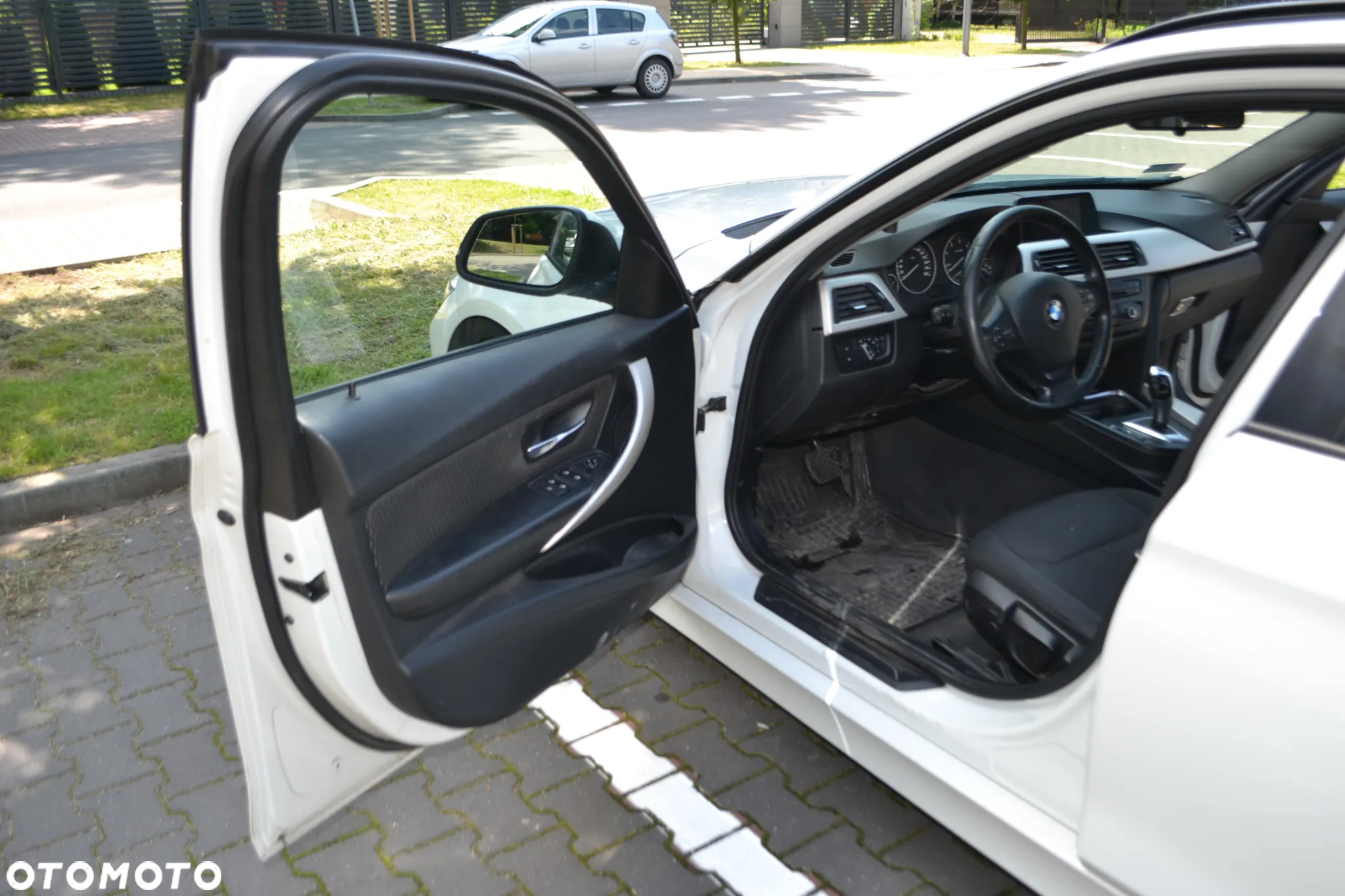 BMW Seria 3 - 28