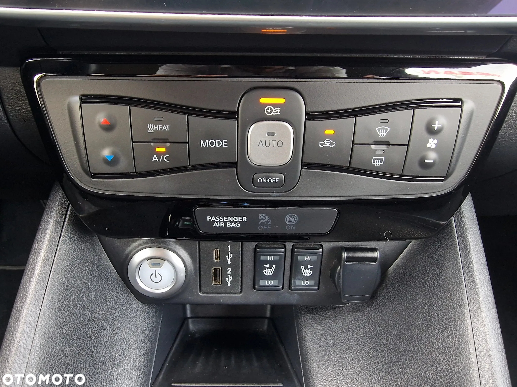 Nissan Leaf 40kWh N-Connecta - 13