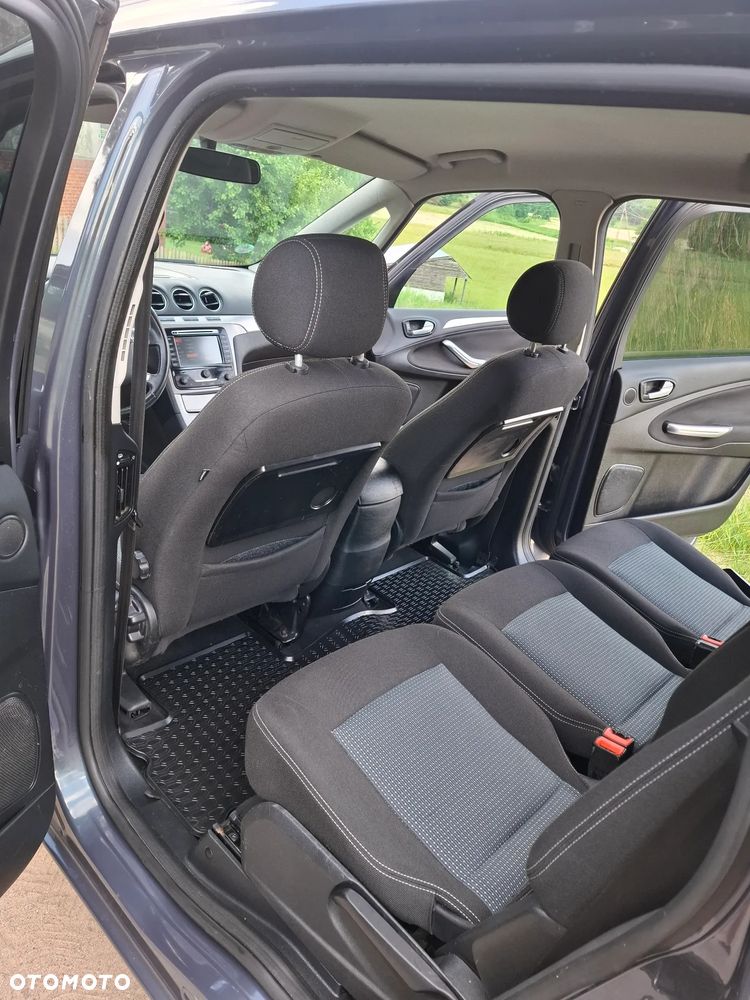 Ford Galaxy 2.0 TDCi DPF Ambiente - 8