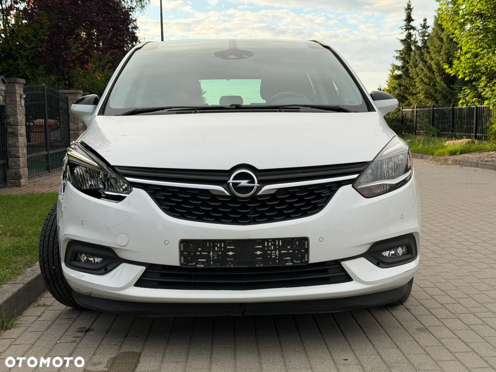 Opel Zafira 1.4 Turbo Business Innovation - 26