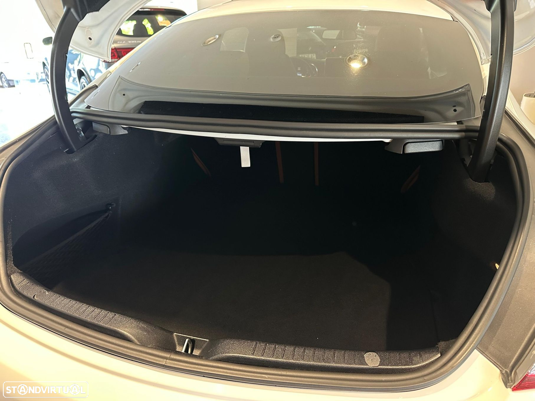 Mercedes-Benz C 220 - 33