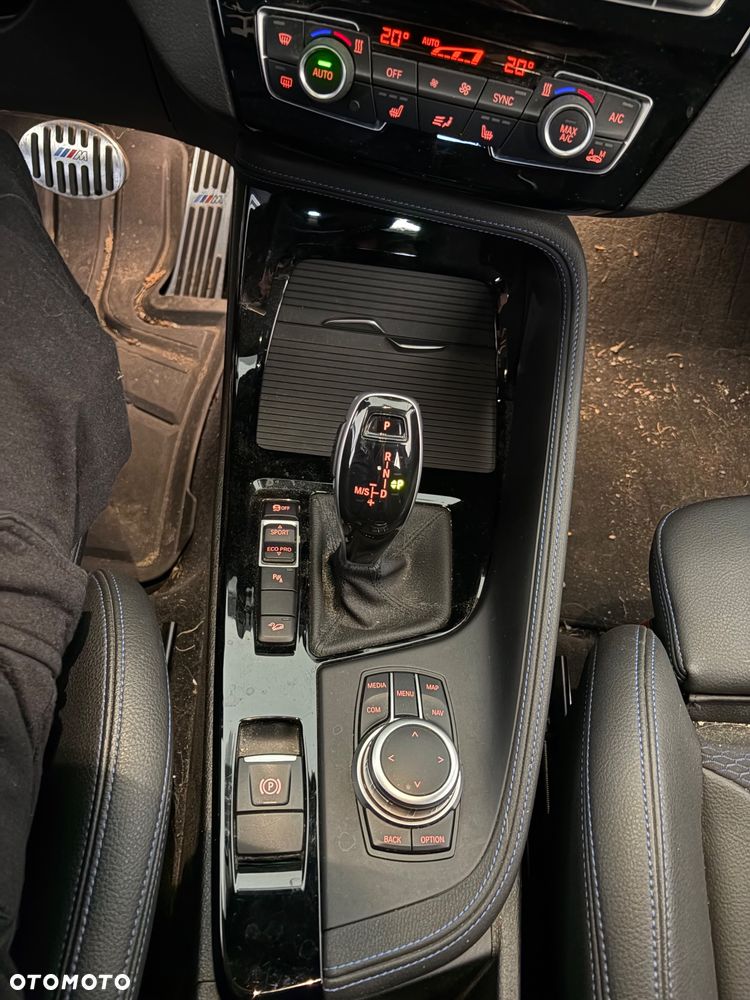 BMW X1 - 13