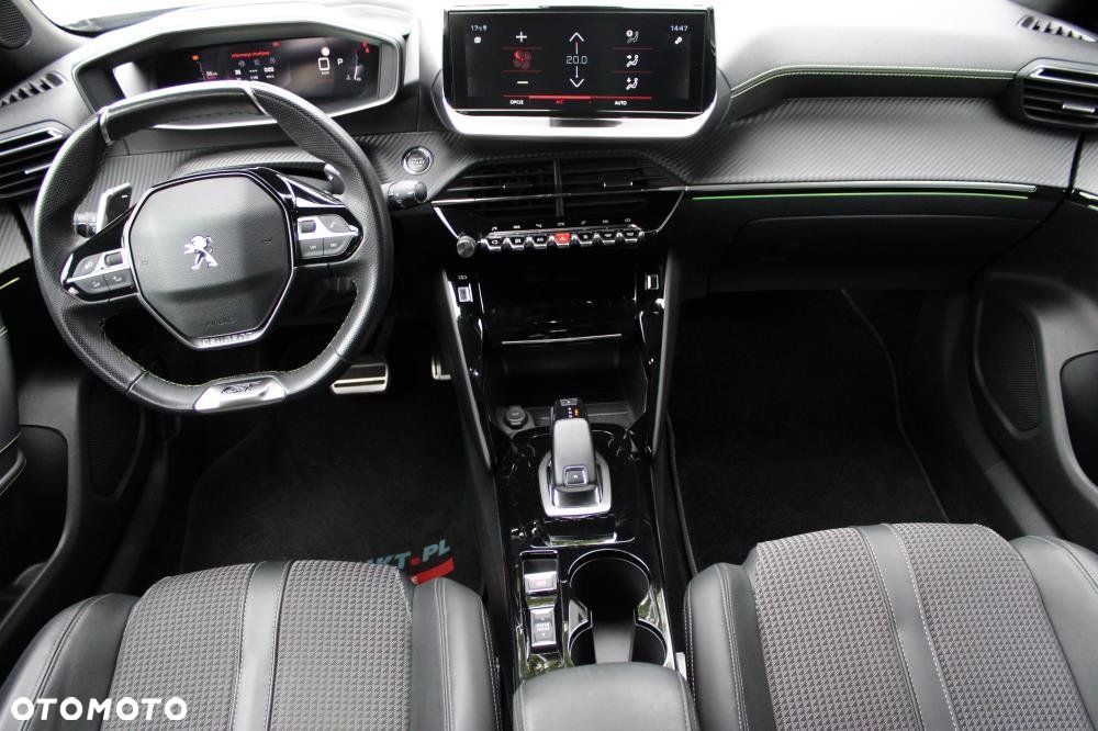 Peugeot 2008 - 10