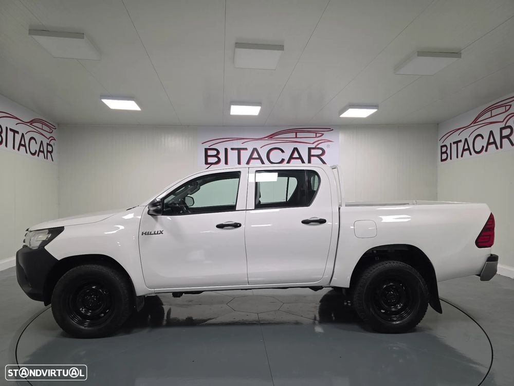 Toyota HILUX  2.4 D-4D 2WD CD - 17